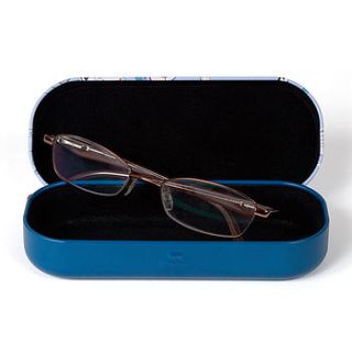 reading glasses case by which glasses are which?