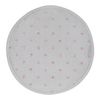 rose round hob cover by sophie allport