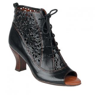 Naya Fennel  Women's   Black Leather