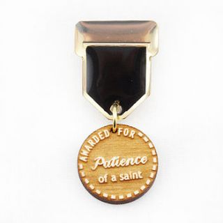 'patience' champ badge medal pin by wue