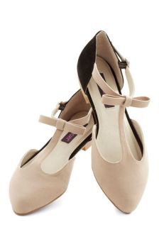 Bow Your Socks Off Flat in Beige  Mod Retro Vintage Flats