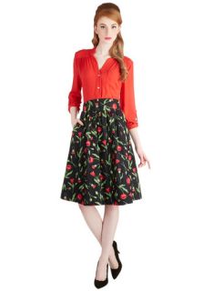 Flair for the Fantastic Skirt in Poppy  Mod Retro Vintage Skirts