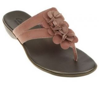 Clarks Bendables Dusk Rio Leather Thong Sandals —