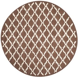 Safavieh Handmade Cambridge Moroccan Dark Brown Geometric Wool Rug (6 Round)