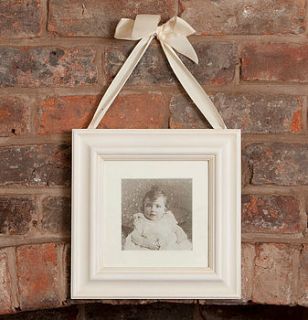 vintage wall hanging photo frame by the orchard