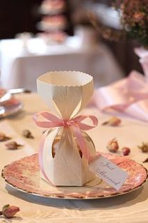 ten macaroon wedding favours by miss macaroon