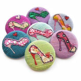 'love shoes' embroidered pin badge by sumptuosity