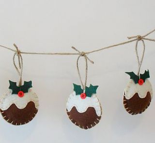 festive christmas pudding garland by cotton fairies