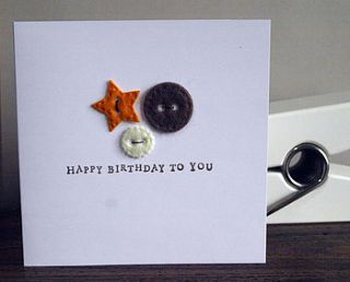 felt buttons birthday card by alilia