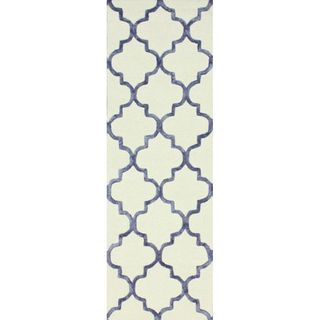 Nuloom Handmade Moroccan Trellis Ivory/ Blue Faux silk Wool Runner Rug (26 X 8)