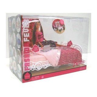 Barbie Fashion Fever Sweet Dreams Bed Toys & Games