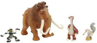 ICE AGE 2 THE MELTDOWN MAMMOTHS & PALS FIGURES Toys & Games