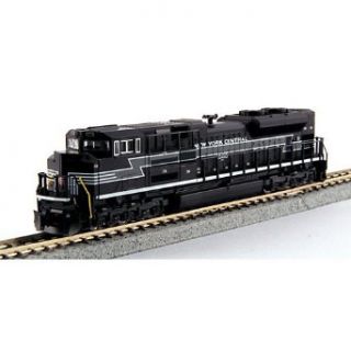 Kato USA Model Train Products EMD SD70ACe Norfolk Southern Heritage Locomotive #1066, New York Central Paint Toys & Games