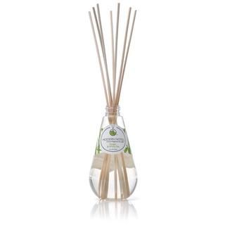 Modern Notes 10 ounce Ginger/ White Tea Home Fragrance Diffuser And Reed Set