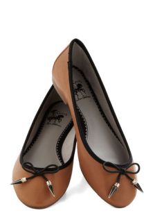 Poke Around Flat in Caramel  Mod Retro Vintage Flats