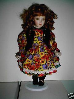 Oh Suzannah Porcelain Doll Toys & Games