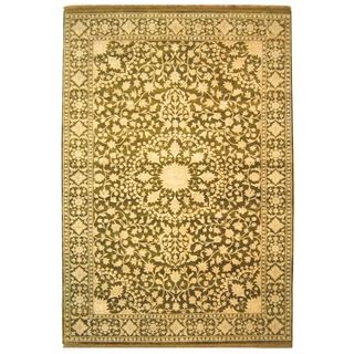 Safavieh Hand knotted Ganges River Ivory/ Green Wool Rug (5 X 7)