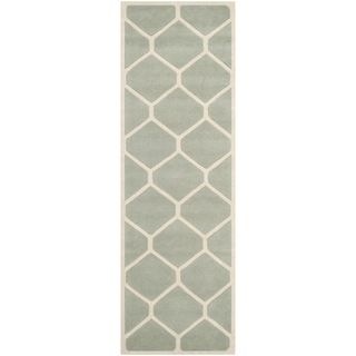Safavieh Handmade Moroccan Chatham Gray/ Ivory Wool Rug With .5 inch Pile (23 X 7)