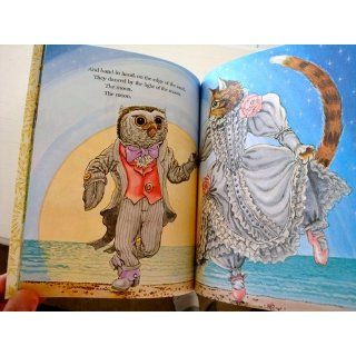 The Owl and The Pussycat (Little Golden Books) Edward Lear, Ruth Sanderson 9780307030528 Books