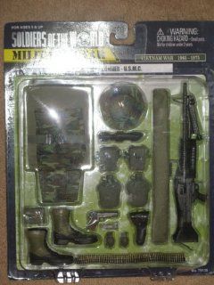Soldiers of the World Military Gear WWII MARINE RAIDER 1ST MARINE RAIDER REGIMENT Toys & Games