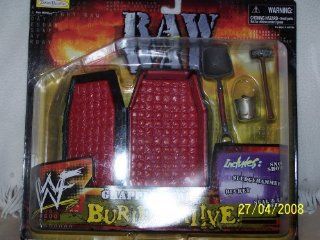 WWF GRAPPLE GEAR "BURIED ALIVE" Toys & Games