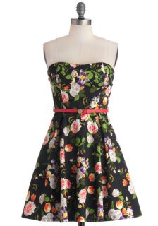 Dreamy Day Away Dress in Garden  Mod Retro Vintage Dresses