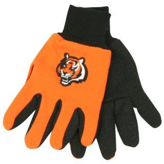 Cincinnati Bengals 2 Tone Jersey Gloves (One Size Fits Most Ages 13+)   Orange / Black  Sports Fan Jerseys  Sports & Outdoors