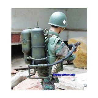 Gun_M2FT Dragon 16 Scale WW2 US Army Marine USMC Infantry Flamethrower M1 M2A1 Gun Model For 16 Scale 12" Action Figure Accessories (Original from TheBestMoment @ ) Toys & Games