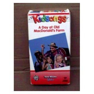 Kidsongs Day at Old Macdonalds Farm [VHS] Movies & TV