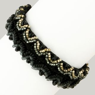 Corina 'Ebony Elegance' Beaded Bracelet (Guatemala) Bracelets