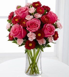 FTD Precious Heart Flower Bouquet   Roses and Carnations   11 stems with vase  Fresh Cut Format Mixed Flower Arrangements  Grocery & Gourmet Food