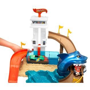 Hot Wheels  Color Shifters Sharkport Showdown™ Play Set