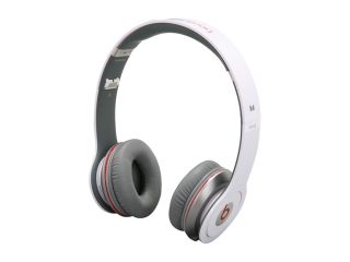 Beats by Dr. Dre White Beats Solo HD 3.5mm Connector On Ear Headphone with ControlTalk (White)