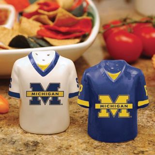 NCAA Sports Team Gameday Ceramic Salt and Pepper Shakers