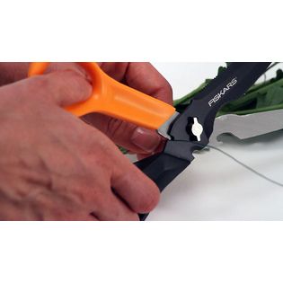 Fiskars  Cuts Plus More Utility Scissors