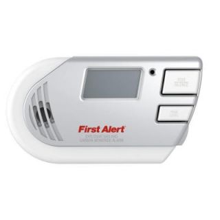 First Alert Plug In Explosive Gas and Carbon Monoxide Alarm with Digital Display GCO1CN